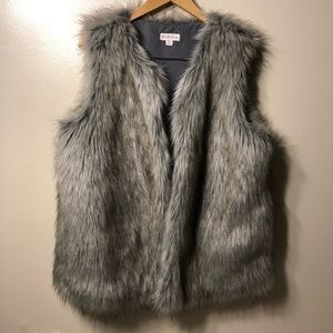 MERONA women’s Faux Fur Vest Gray Open Front